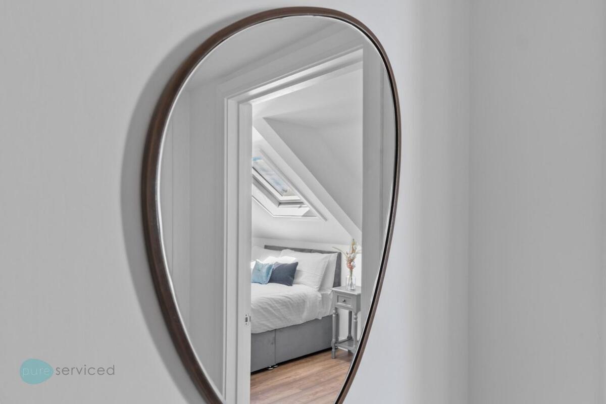 The Penthouse By Pureserviced Apartment